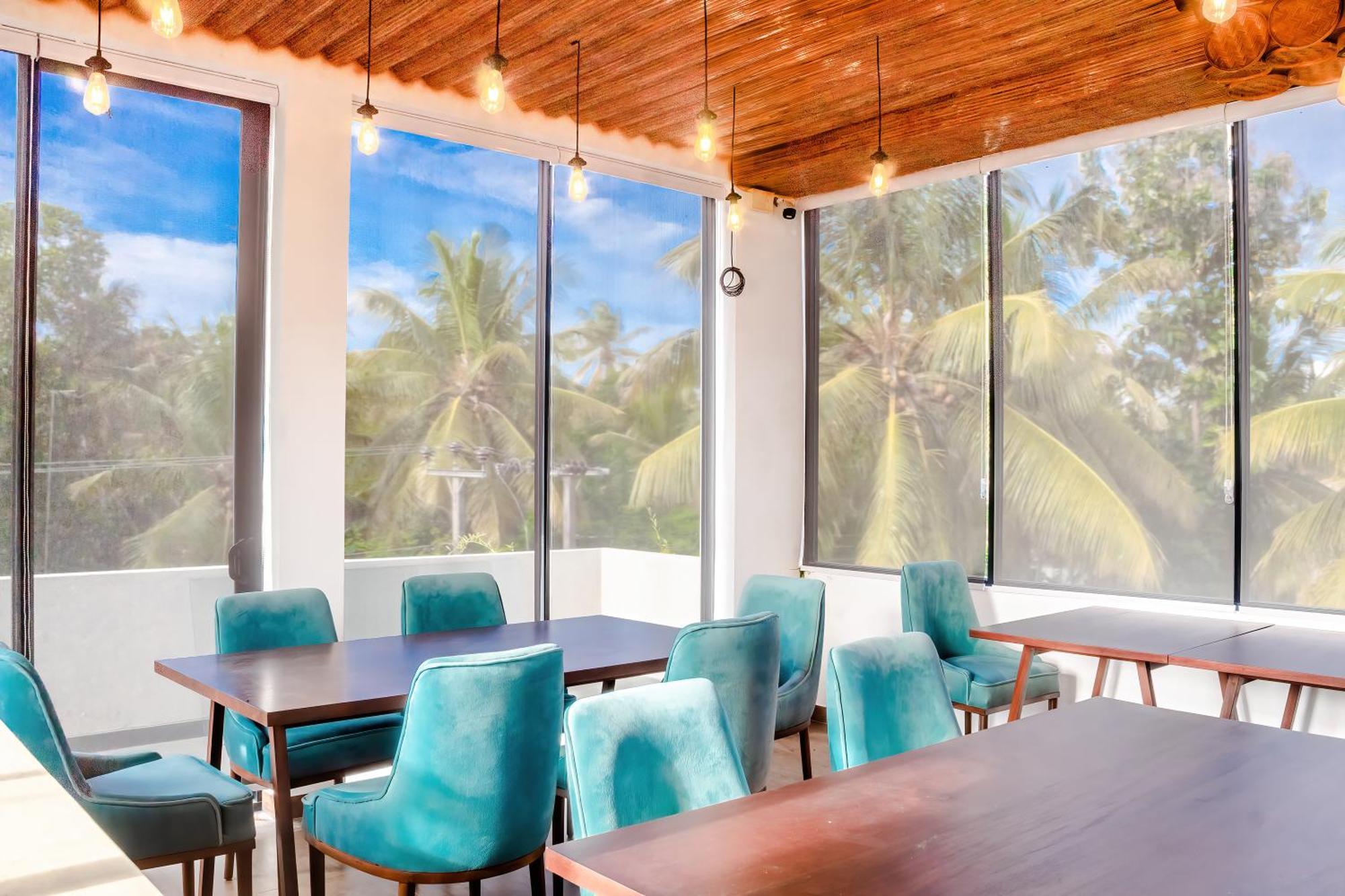 Ceylanro Transit Villa Negombo Exterior photo