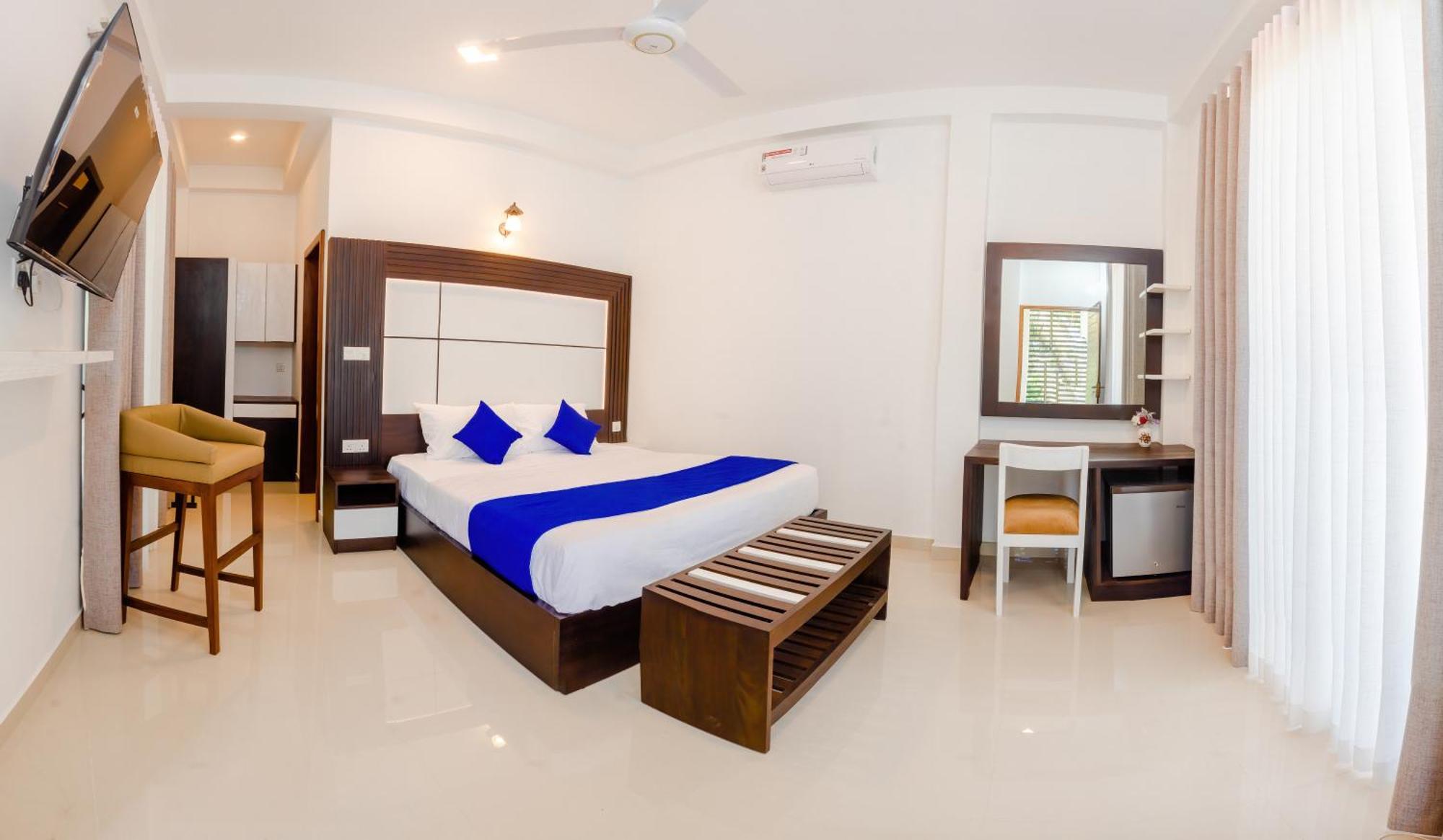 Ceylanro Transit Villa Negombo Exterior photo