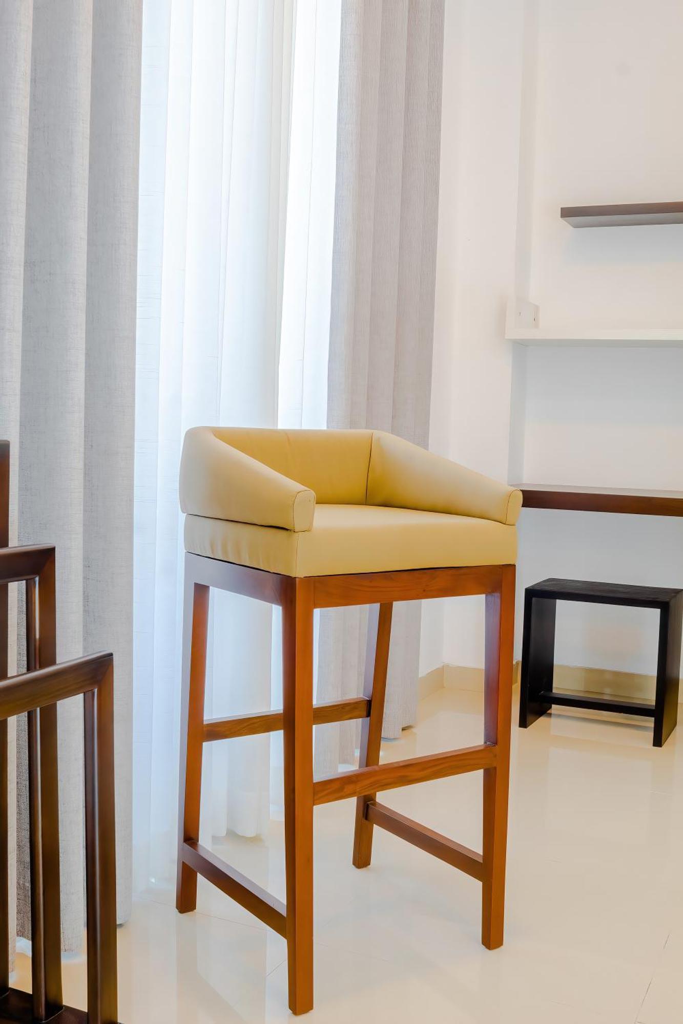 Ceylanro Transit Villa Negombo Exterior photo